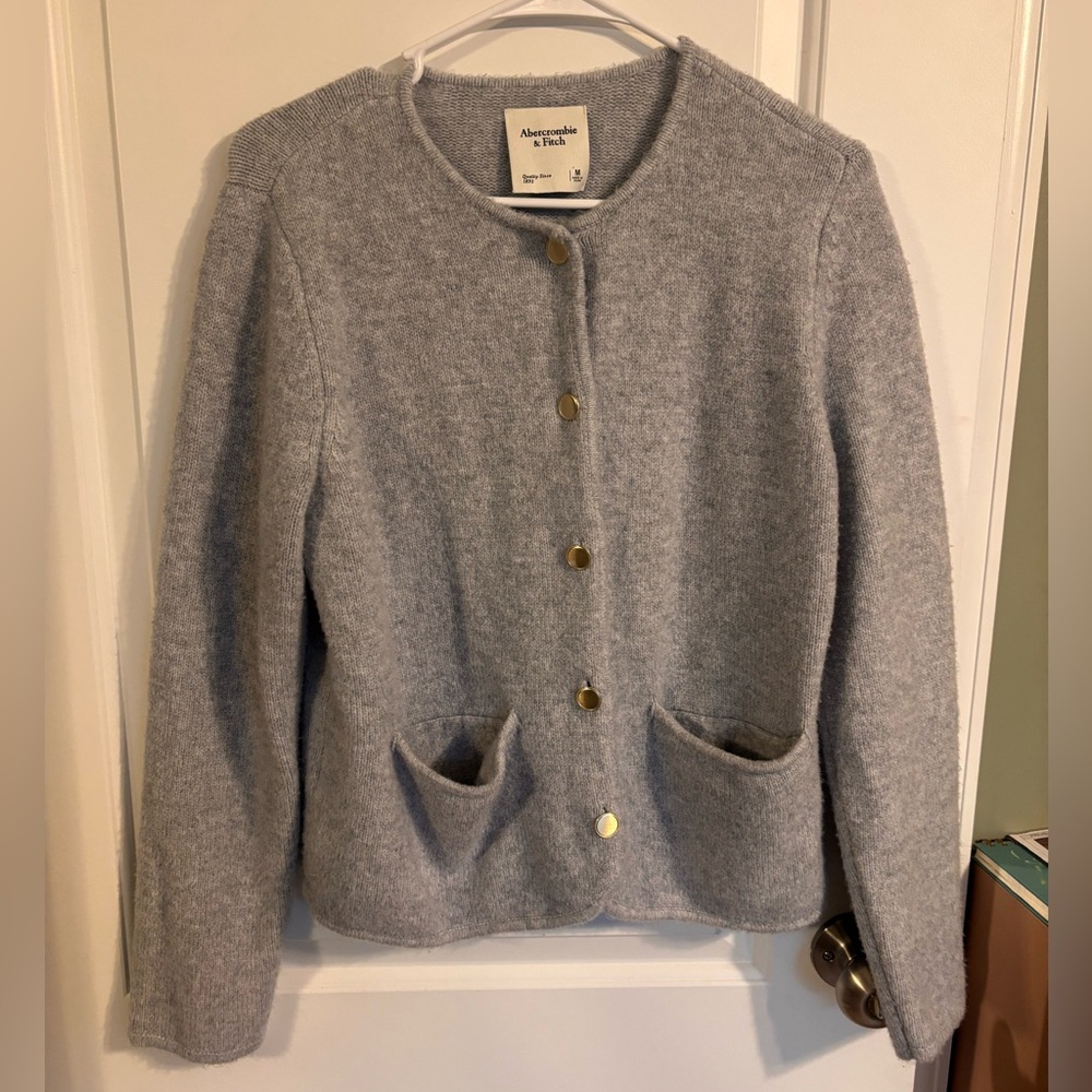 Abercrombie & Fitch Soft Grey Cardigan - Picture 4 of 8